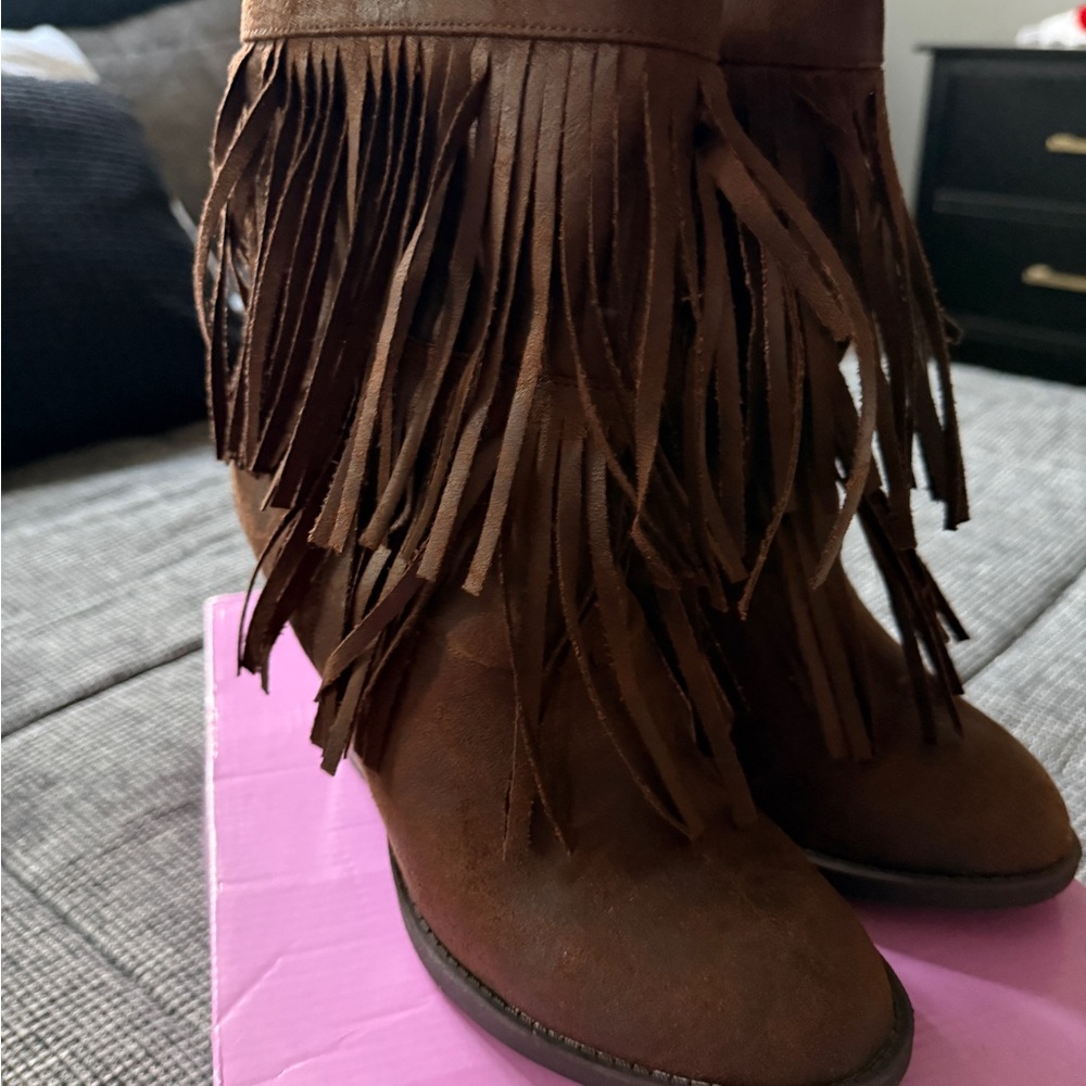 Soda Brown Fringe Ankle Booties - Picture 4 of 6